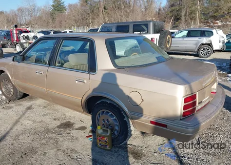 1994 Oldsmobile Cutlass Ciera S z USA, uszkodzony, nr VIN 1G3AG55M3R6380521